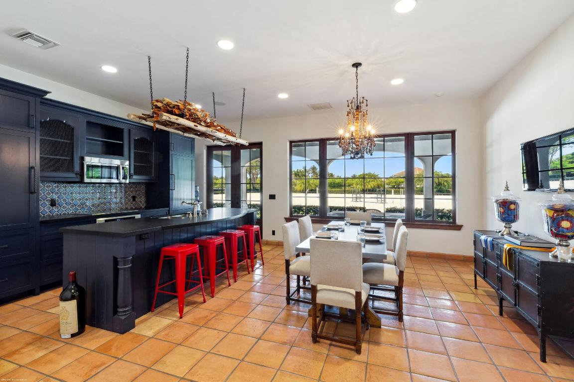 SADDLE TRAIL PARK OF WELLINGTON - Land