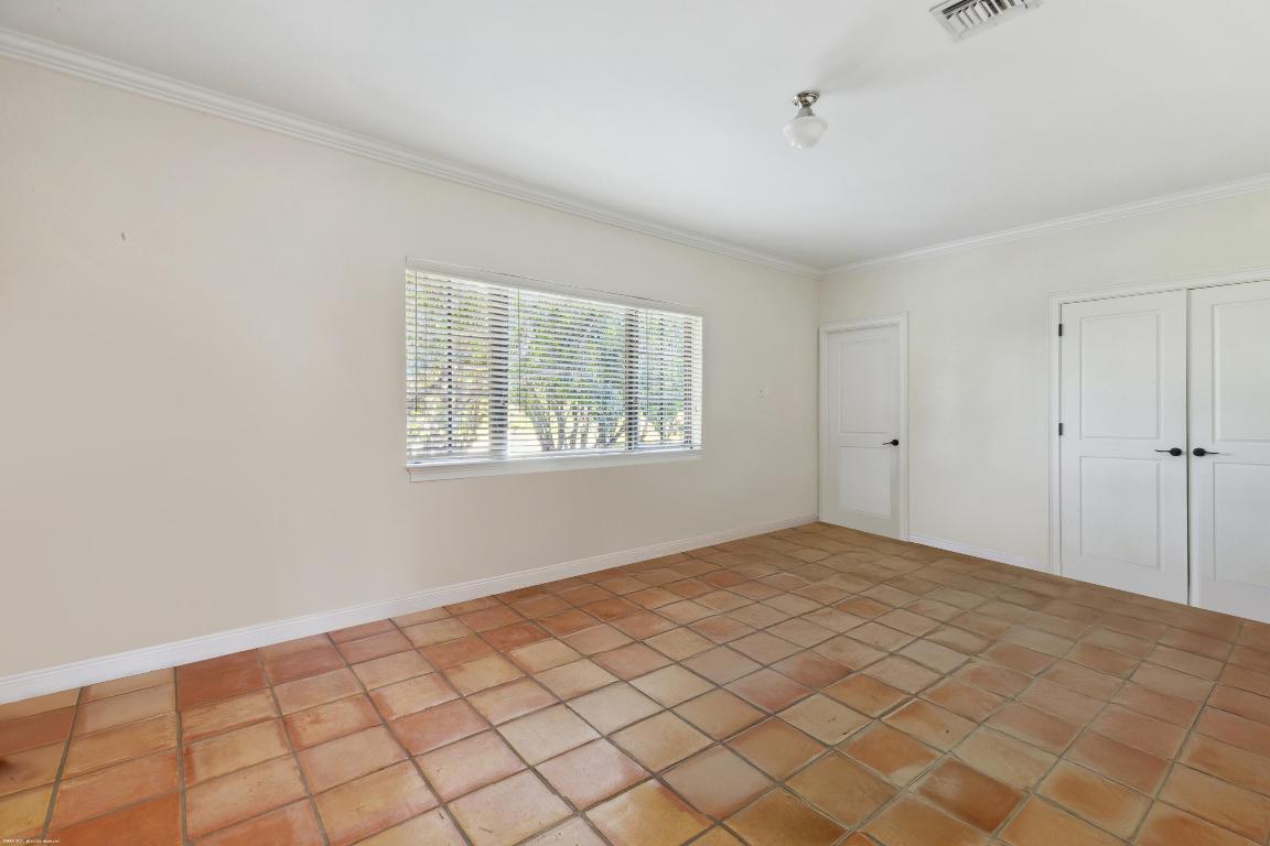 SADDLE TRAIL PARK OF WELLINGTON - Land