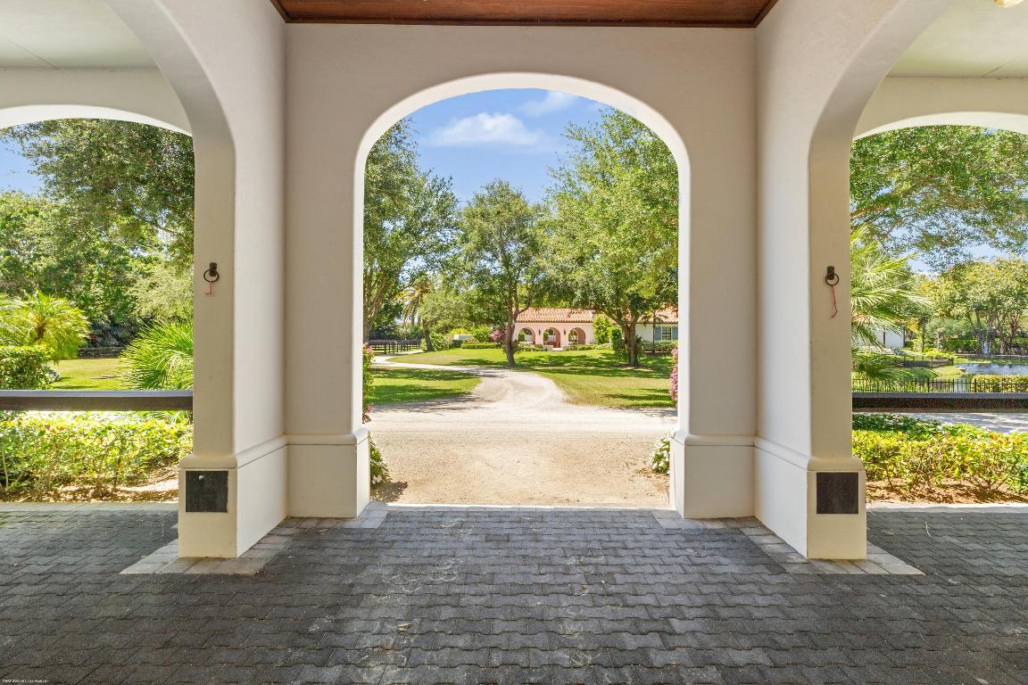 SADDLE TRAIL PARK OF WELLINGTON - Land