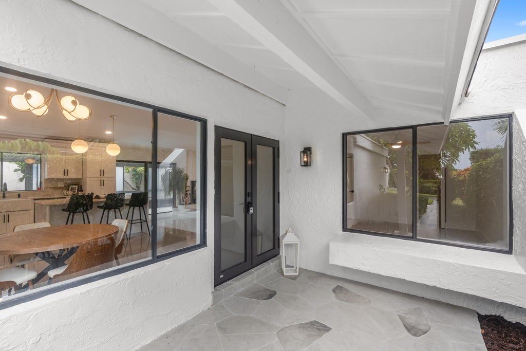 Photo of 5703 AINSLEY Court, Boynton Beach, FL 33437 (MLS # B26080402)