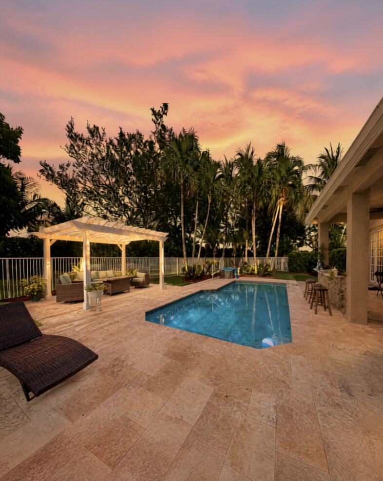 Photo of 6566 Marbletree Lane, Lake Worth, FL 33467 (MLS # B26069876)