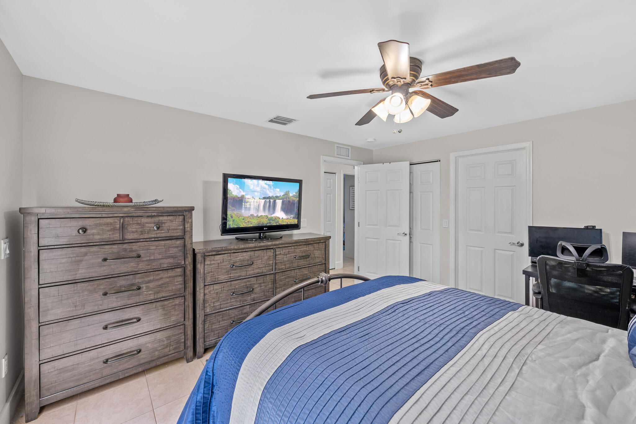 PINE BEACH - Residential