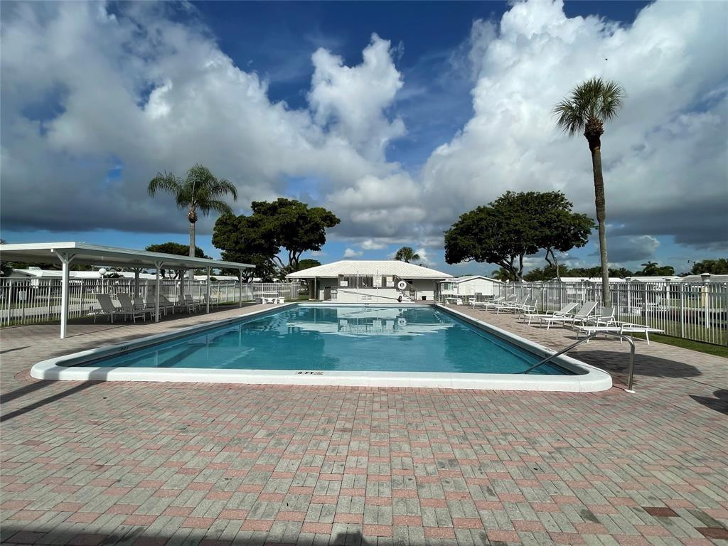 LEISUREVILLE FAIRWAY ELEVEN - Residential