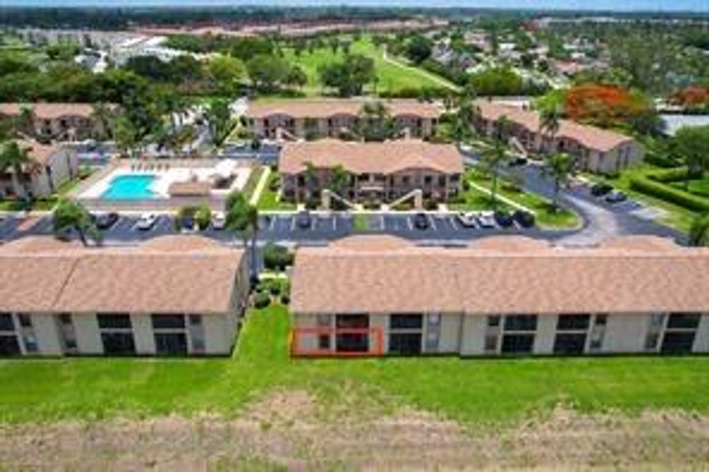 Photo of 9431 Boca Cove Circle #1001, Boca Raton, FL 33428 (MLS # B26021705)