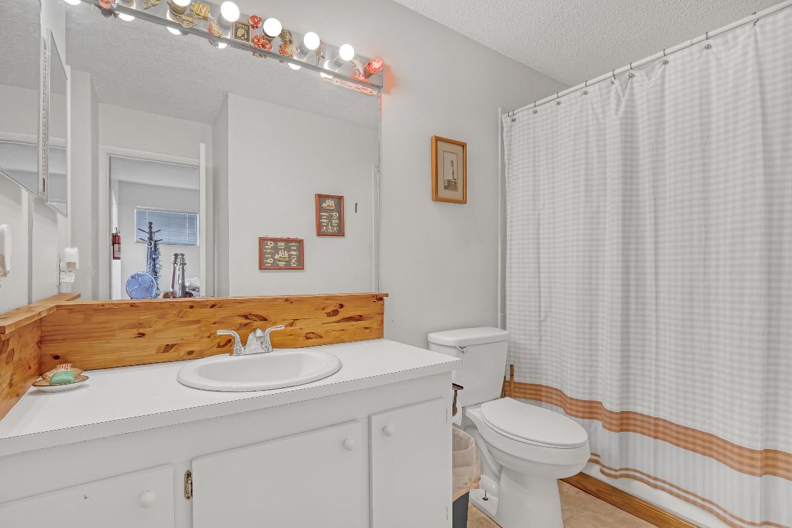 EMERALD FOREST OF WELLINGTON - Residential