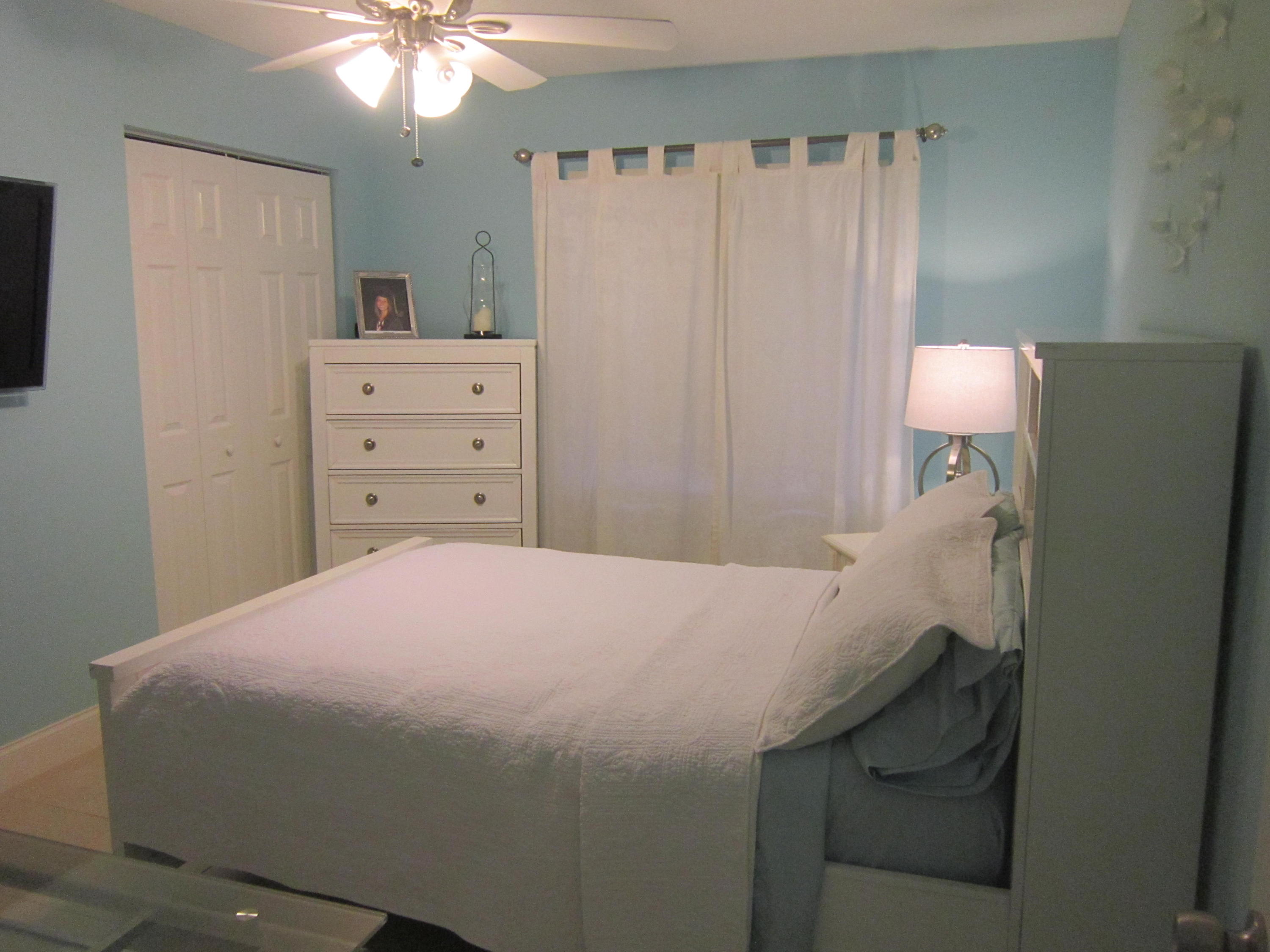 GLENWOOD VILLAGE COND - Residential