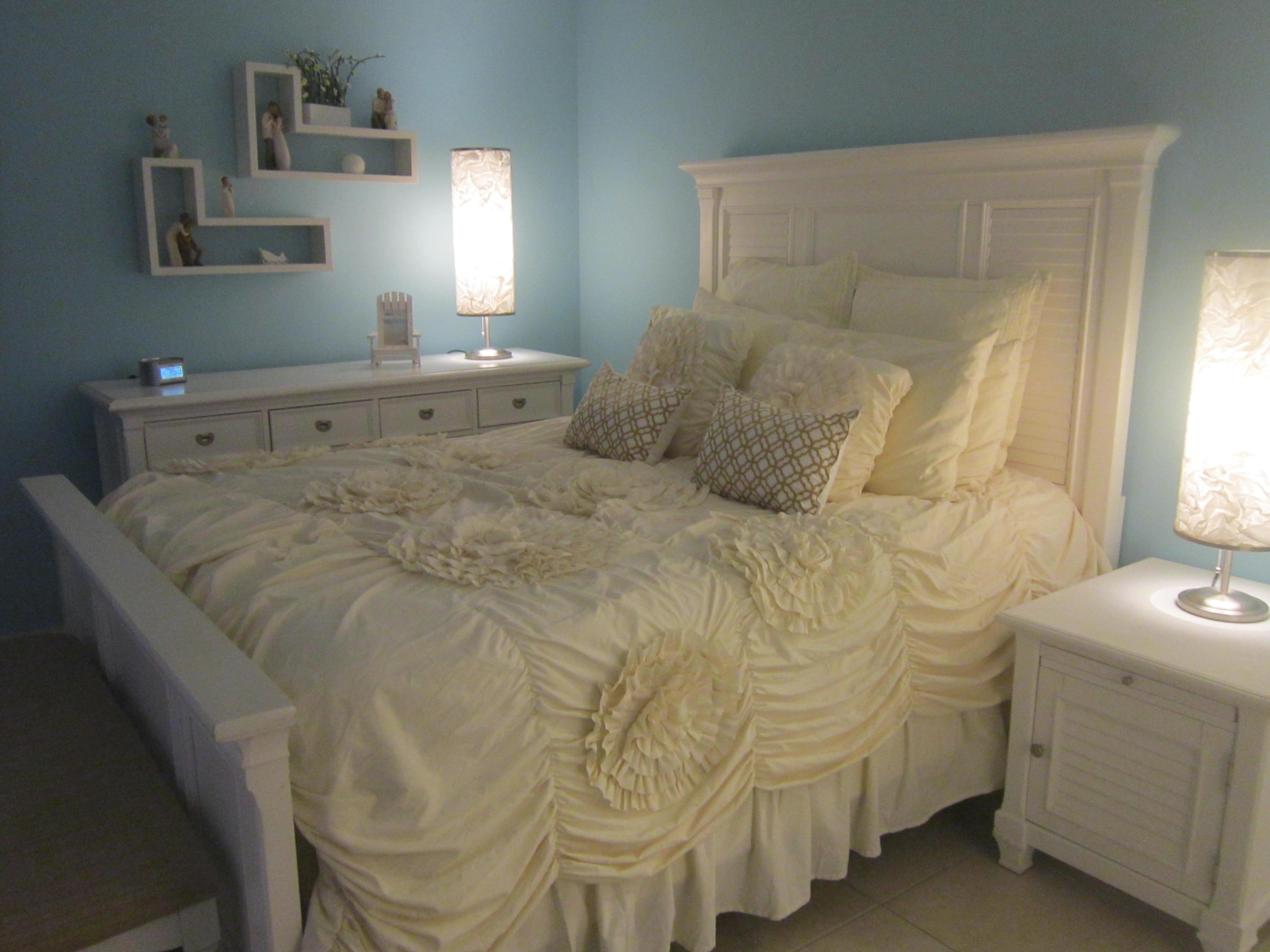 GLENWOOD VILLAGE COND - Residential