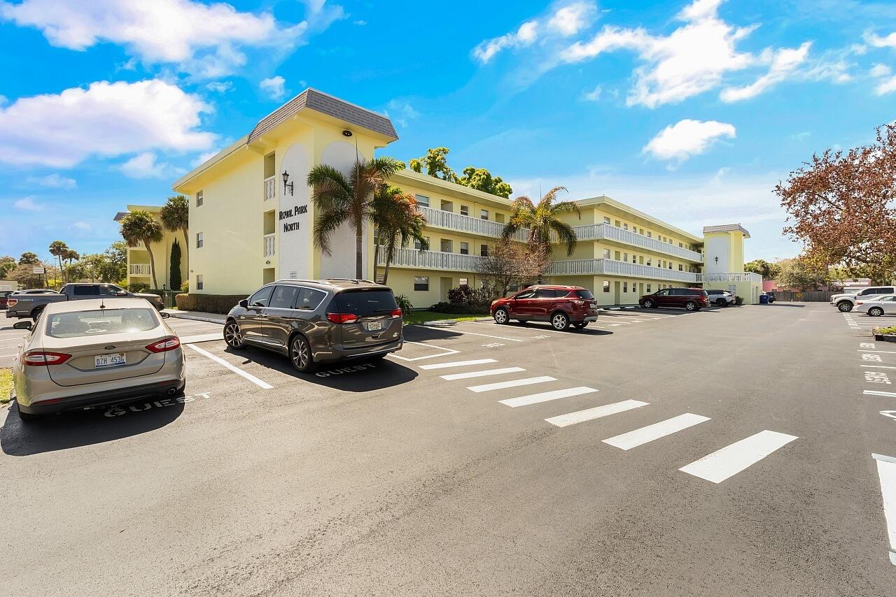 Royal Park Buildings - Residential Lease