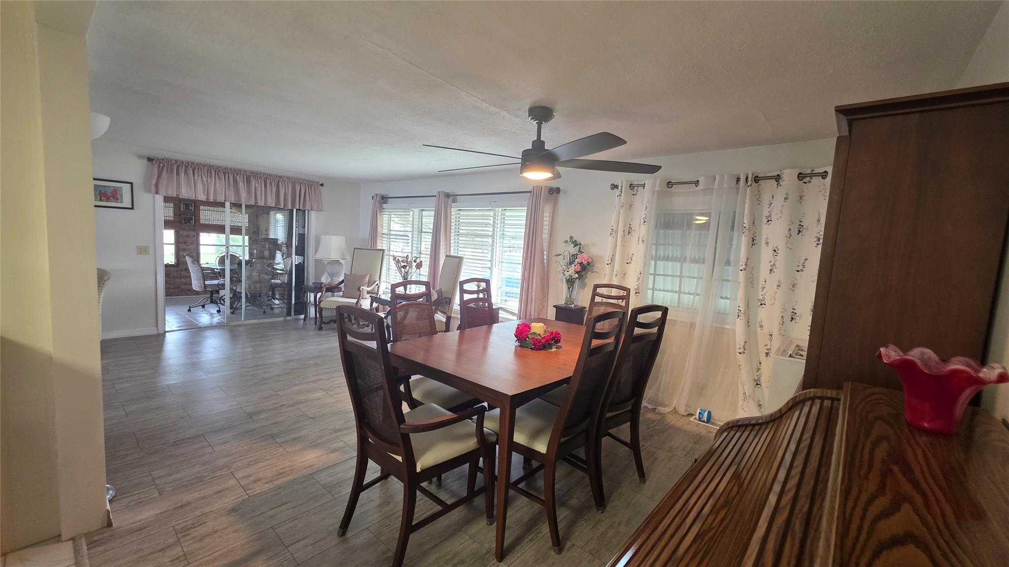 Park City Sec Two 56-25 B - Residential