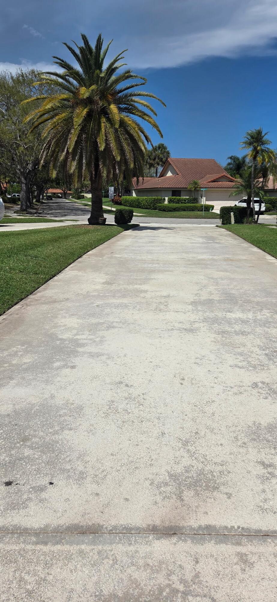 SARATOGA POINTE - Residential