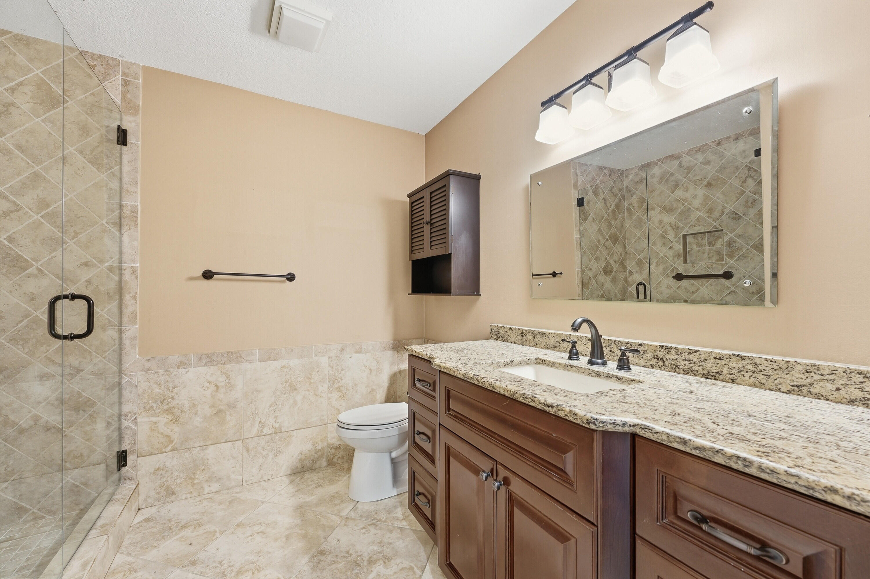 SARATOGA POINTE - Residential