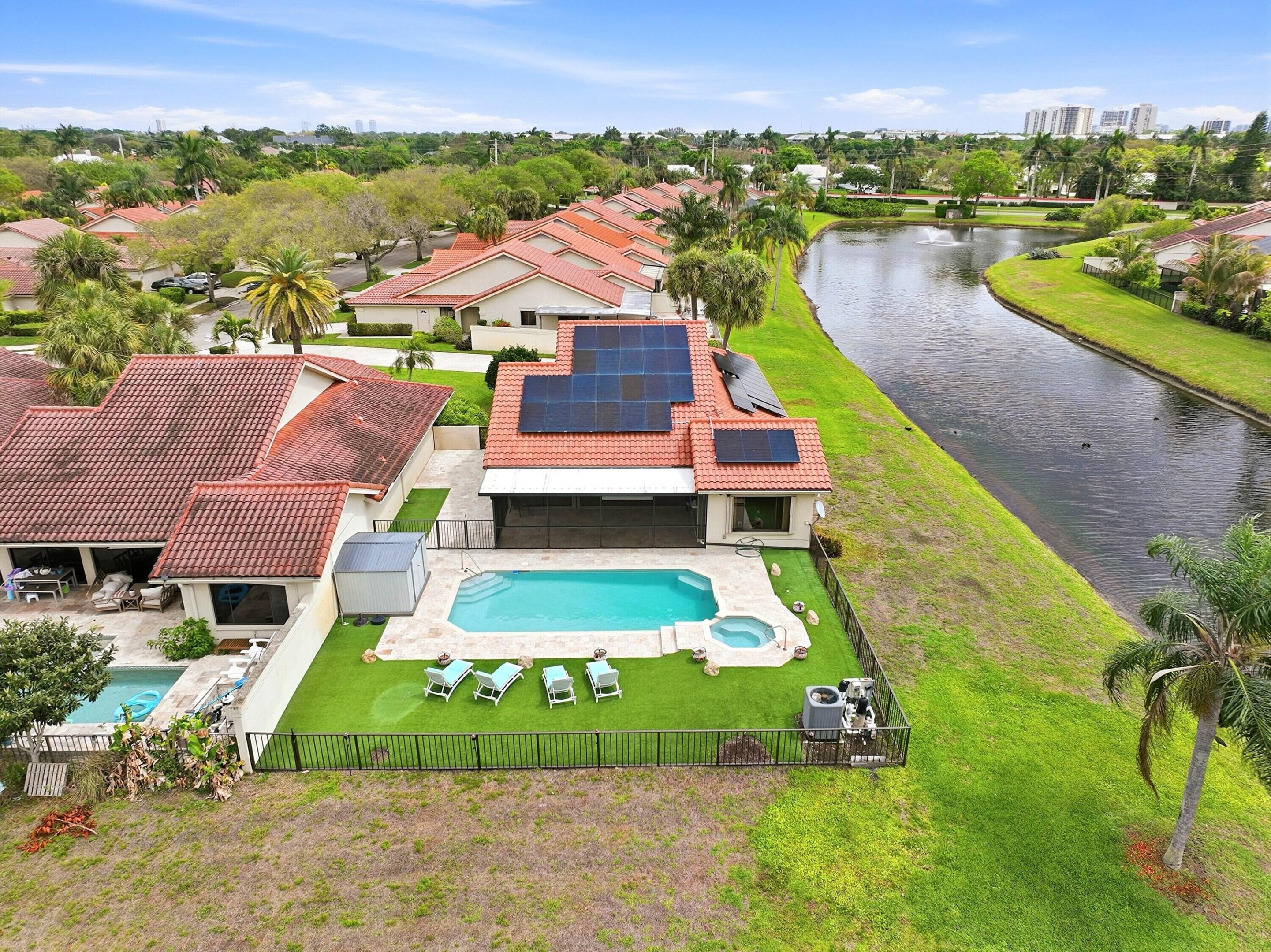 SARATOGA POINTE - Residential