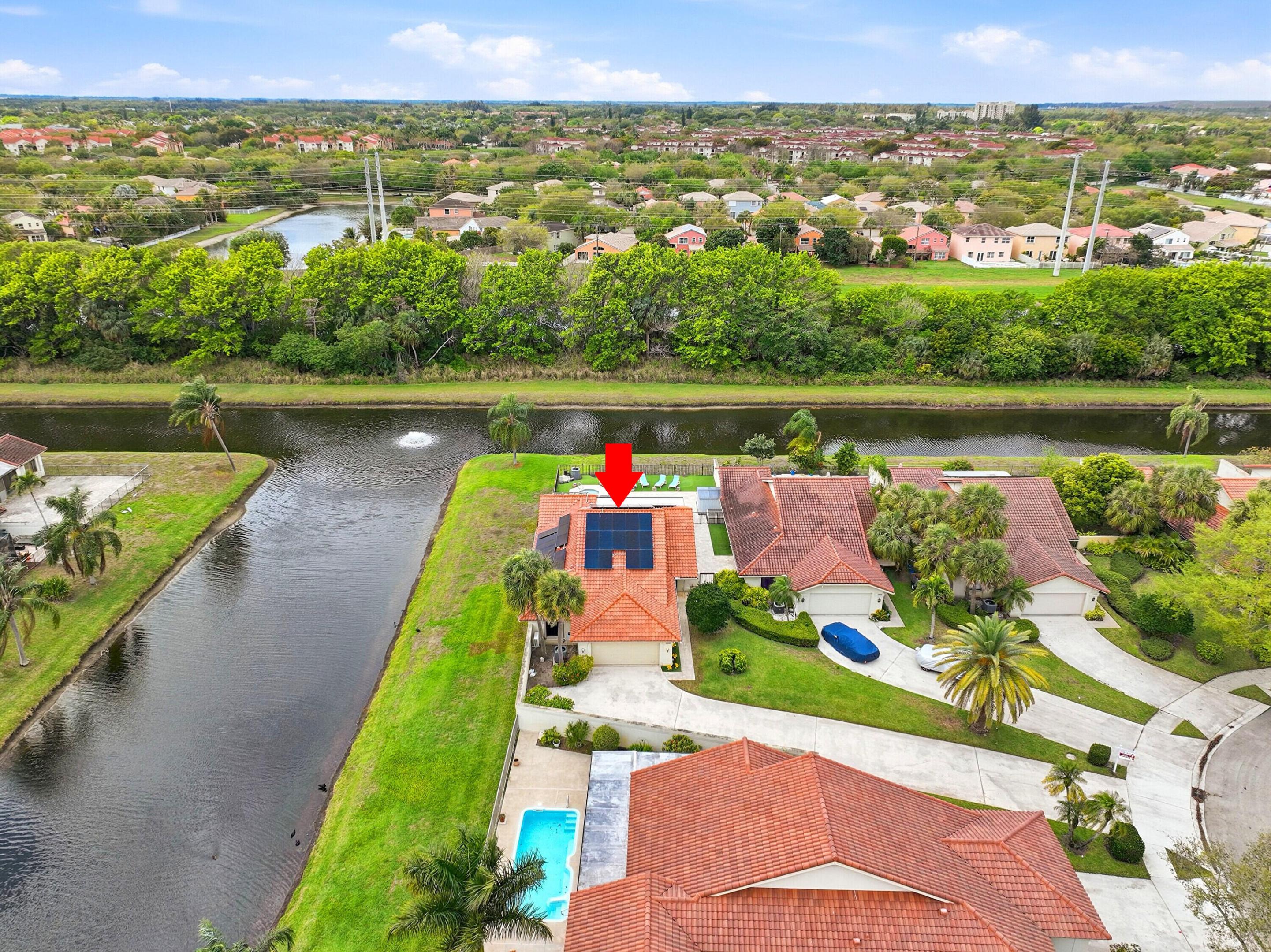 SARATOGA POINTE - Residential