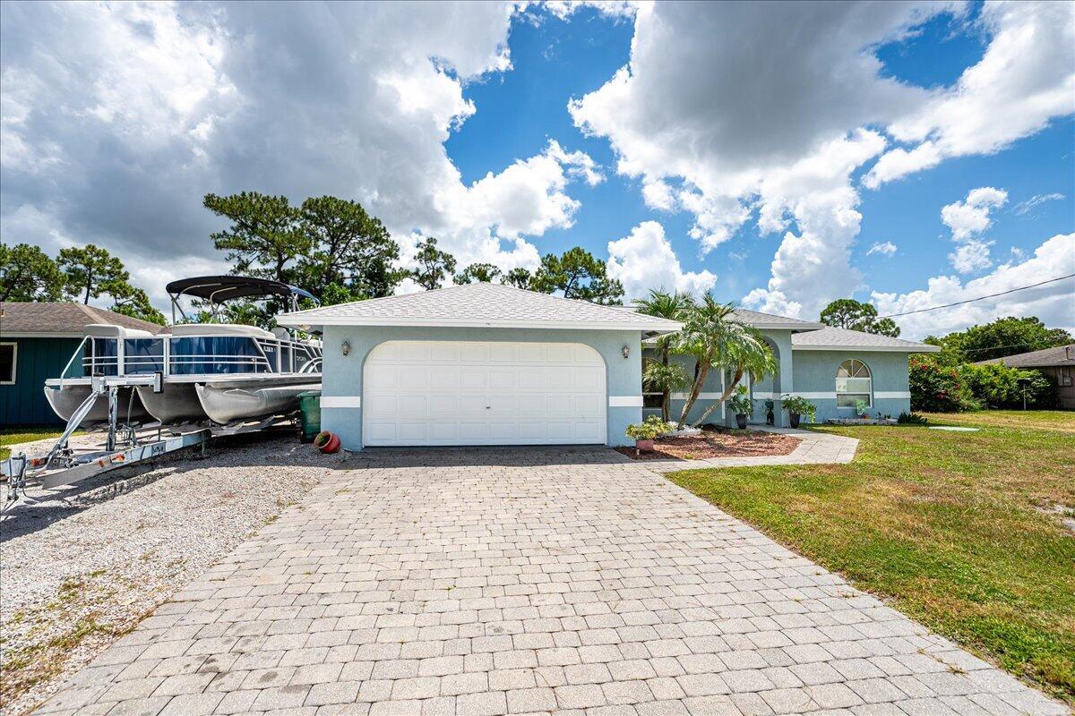 PORT ST LUCIE SECTION 2 - Residential