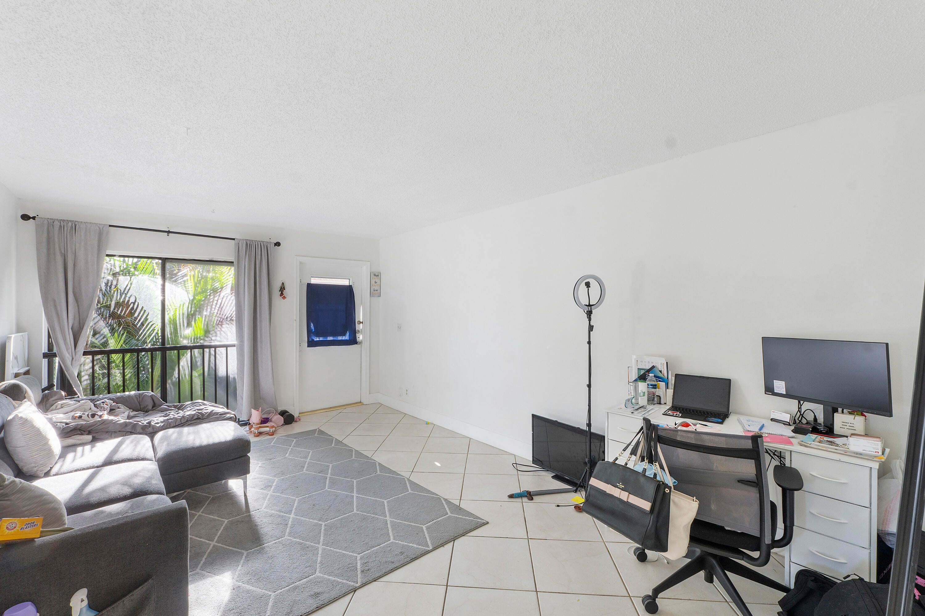 11392 Royal Palm Boulevard 11392