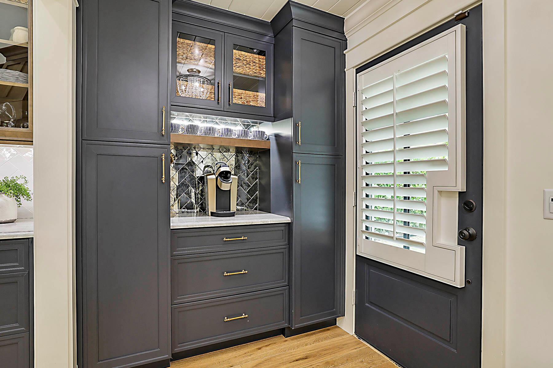 View photos, virtual tours, details... 221 E River Park Drive