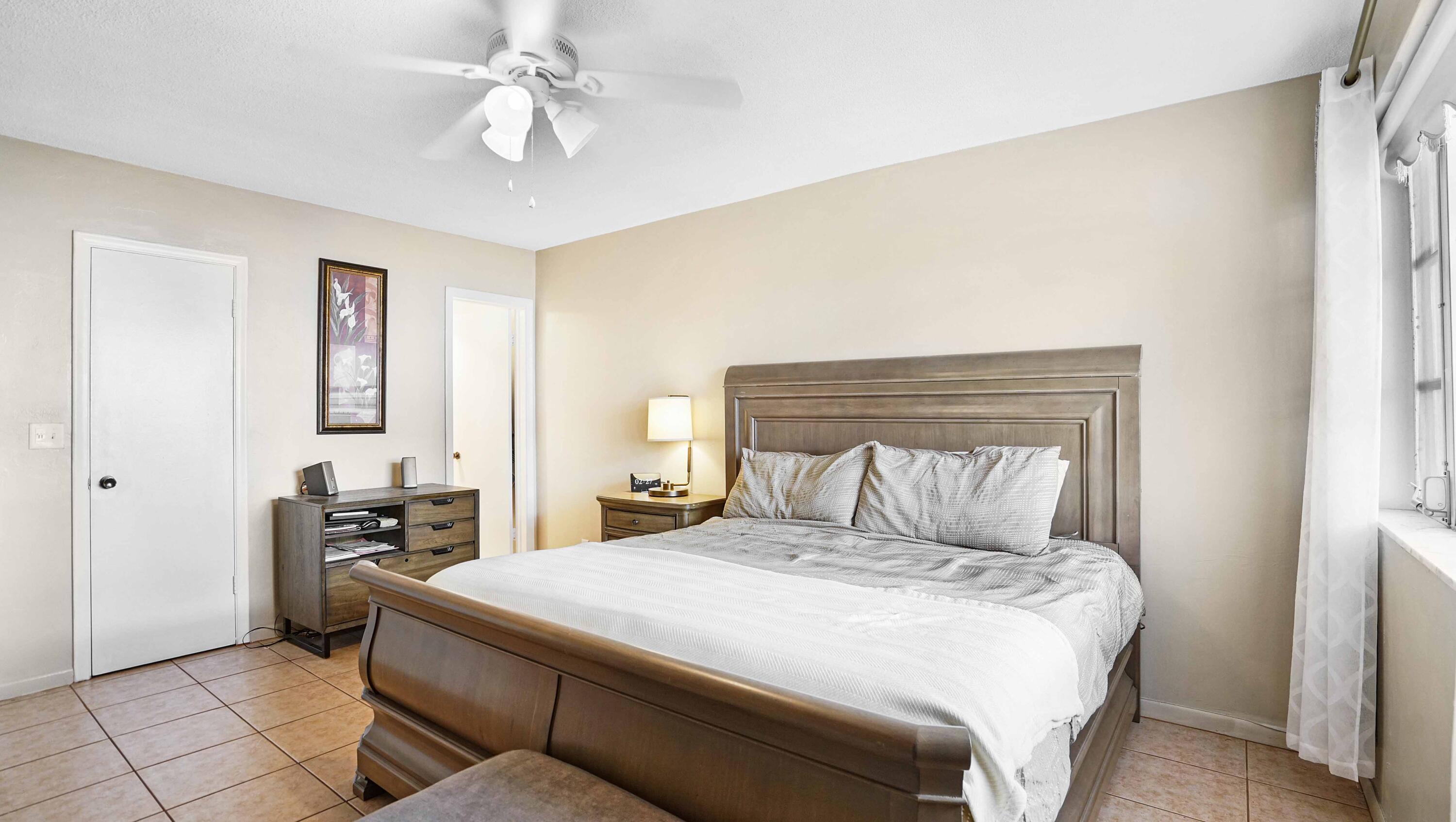 VIRGINIAN APARTMENTS - Residential