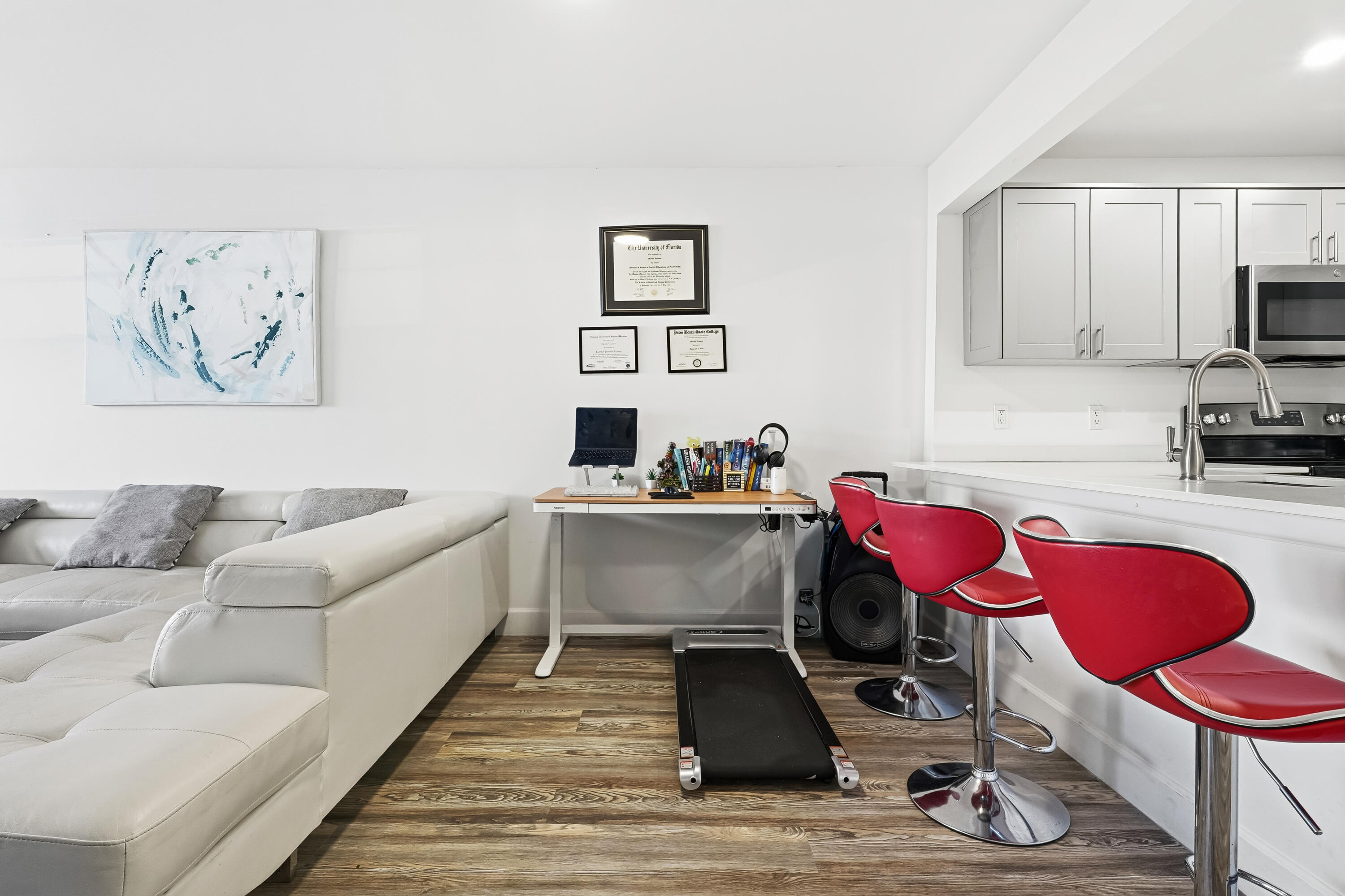 PALM LAKE 1 CONDO - Residential