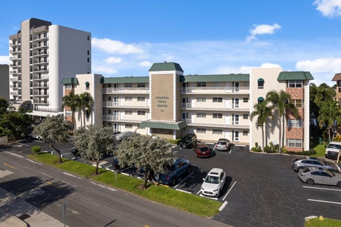 Tiny photo for 711 N RIVERSIDE Drive #401, Pompano Beach, FL 33062 (MLS # B26083023)