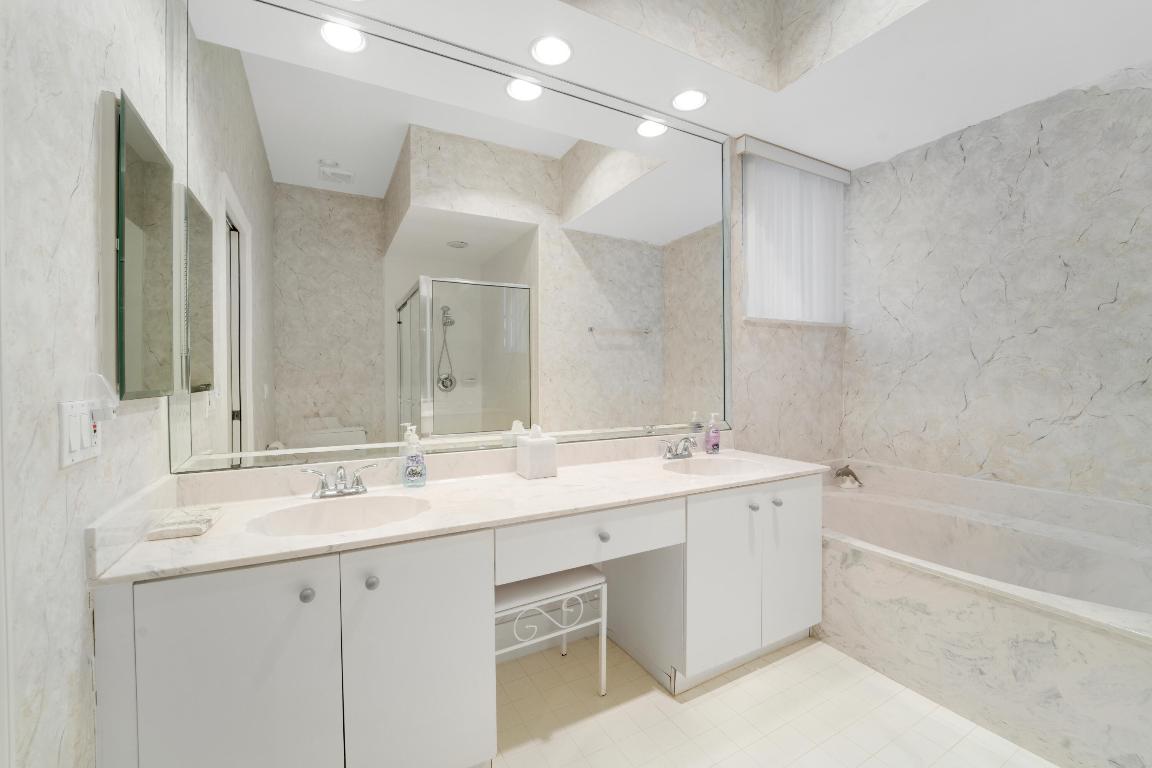 Summer Chase - Residential