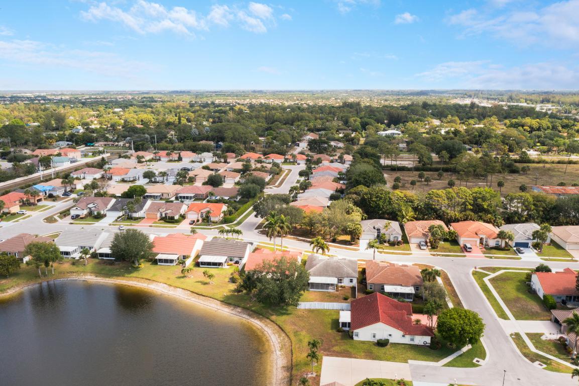 Summer Chase - Residential