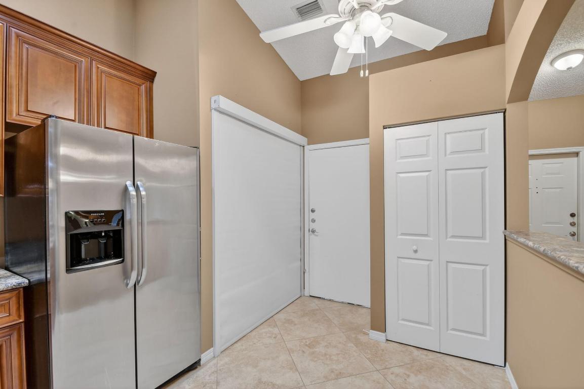 Venetian Isles - Residential