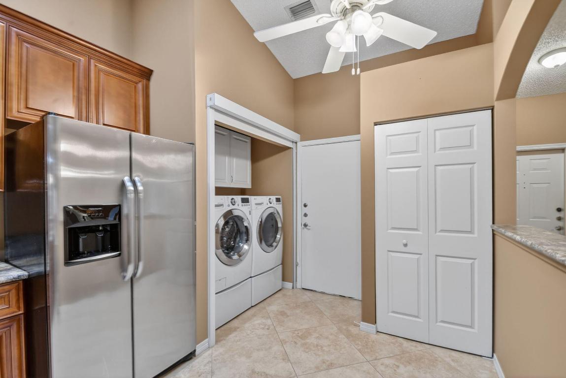 Venetian Isles - Residential