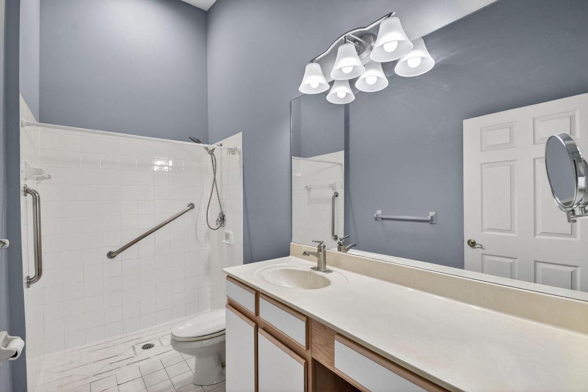 Venetian Isles - Residential