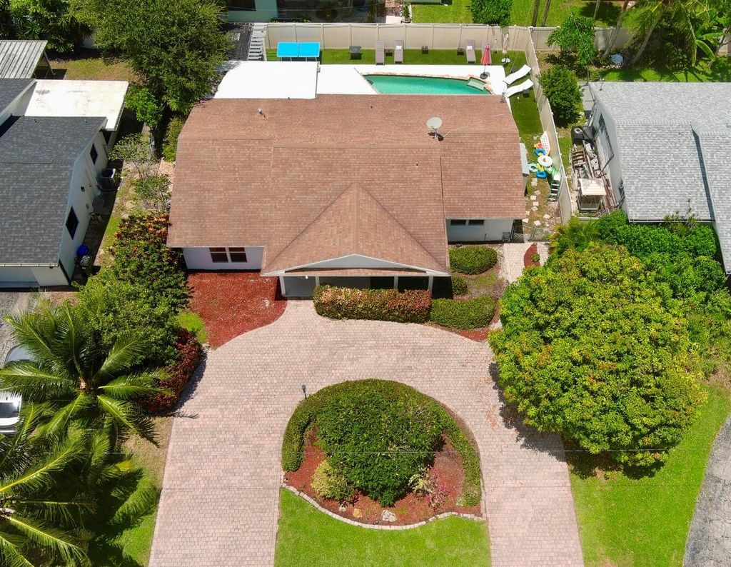 Photo of 729 Heron Drive, Delray Beach, FL 33444 (MLS # R11114580)