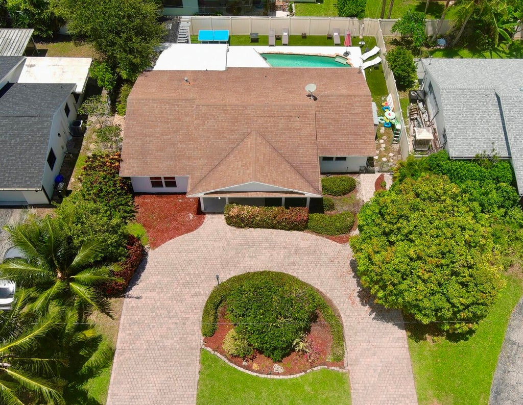 Photo of 729 Heron Drive, Delray Beach, FL 33444 (MLS # R11114580)