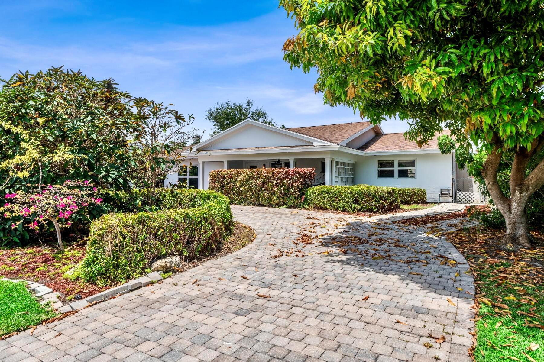 729 Heron Drive