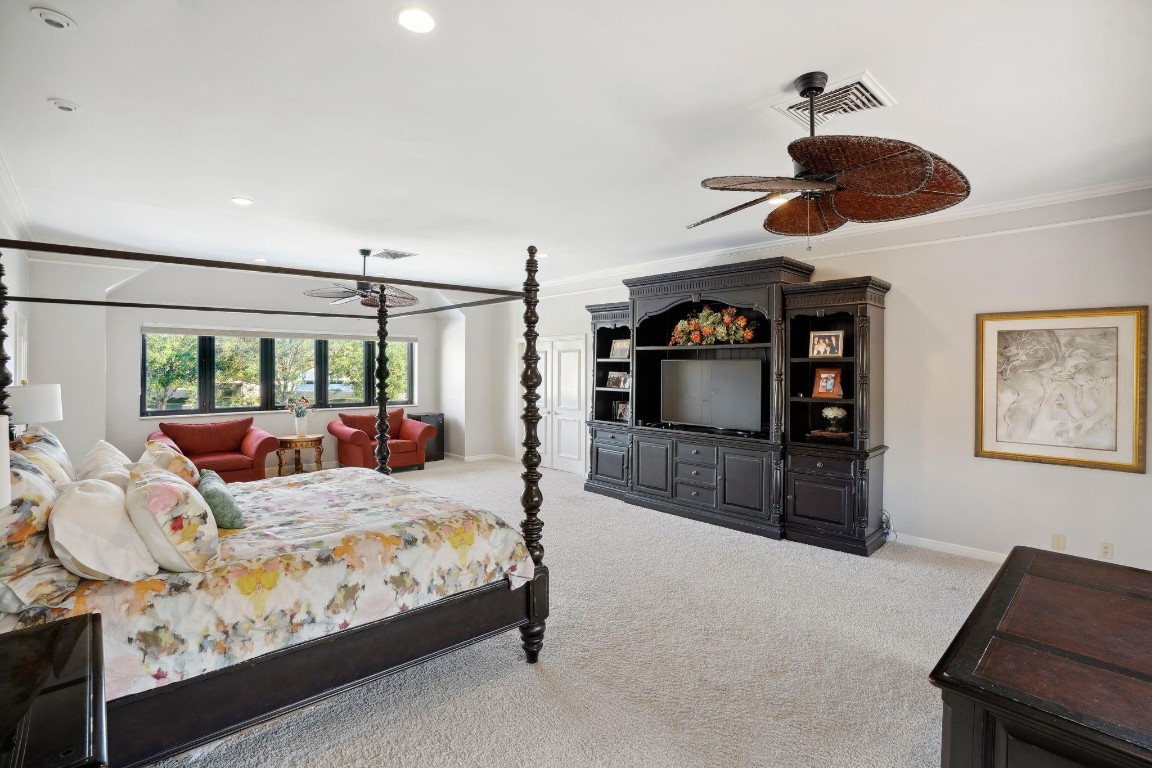 Bay Colony - Residential