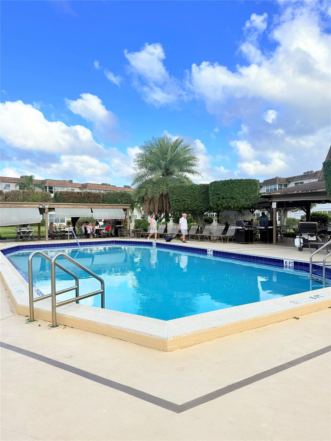 Hawaiian Gardens - Residential