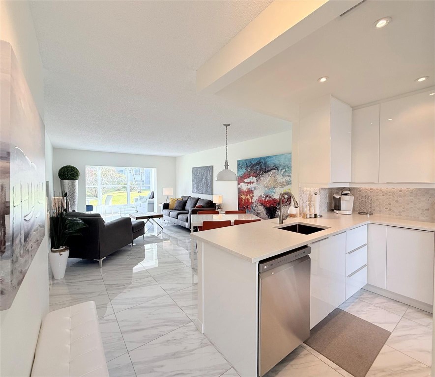 Hawaiian Gardens - Residential