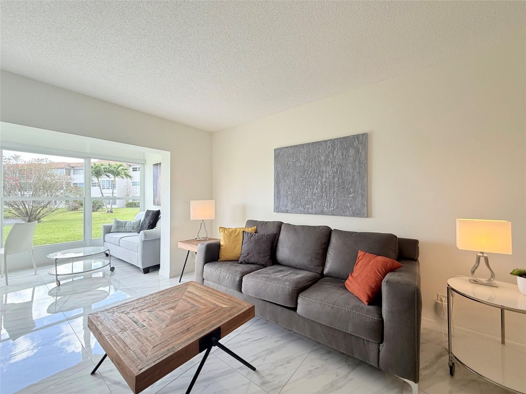 Hawaiian Gardens - Residential