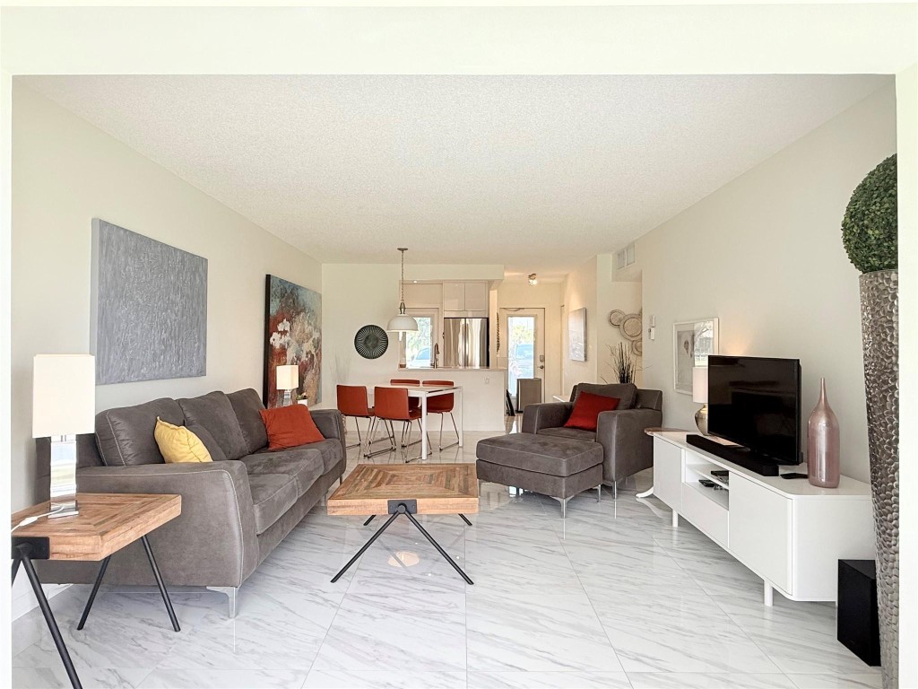 Hawaiian Gardens - Residential