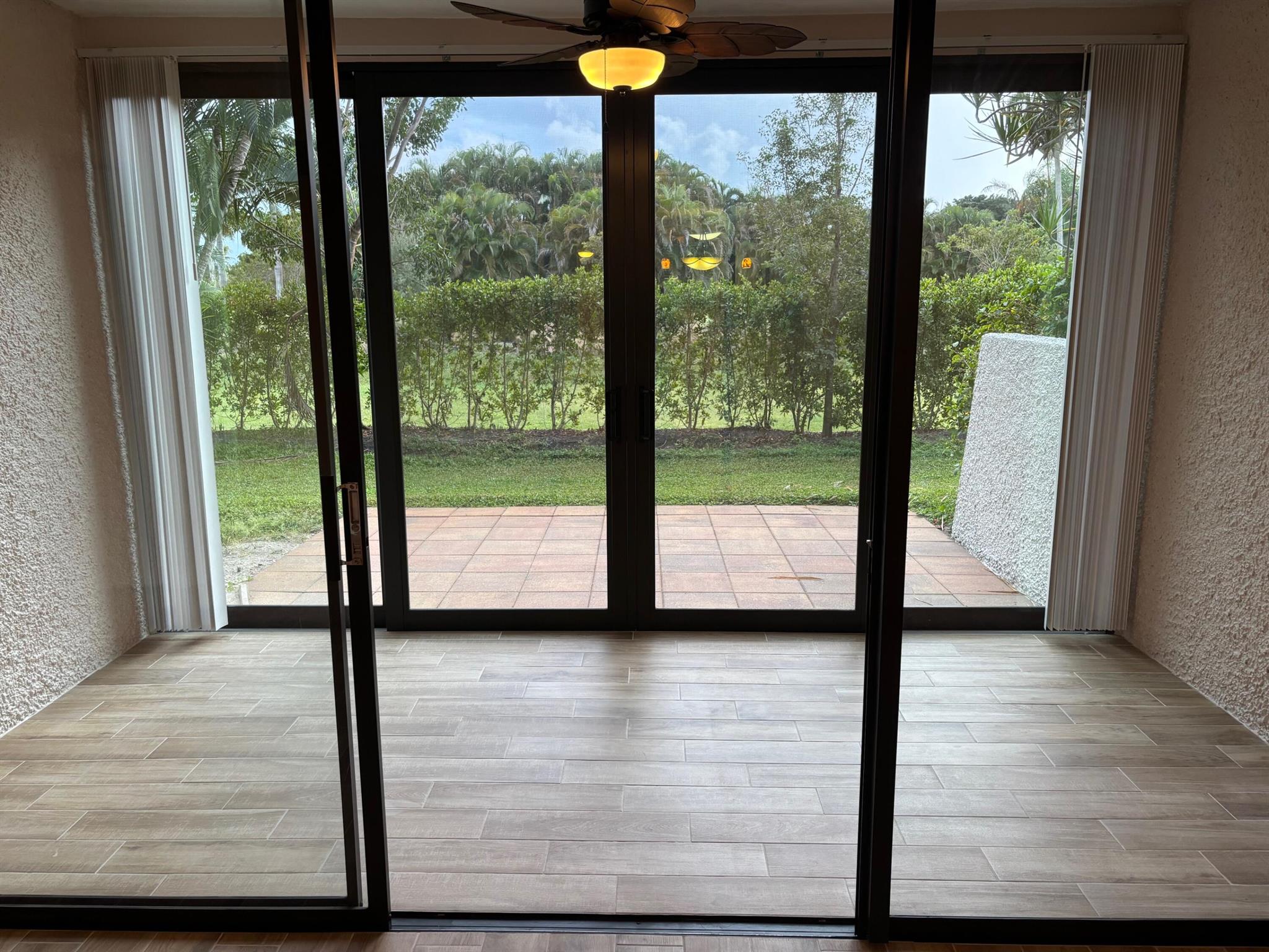 FOUNTAINS OF PALM BEACH - Residential Lease