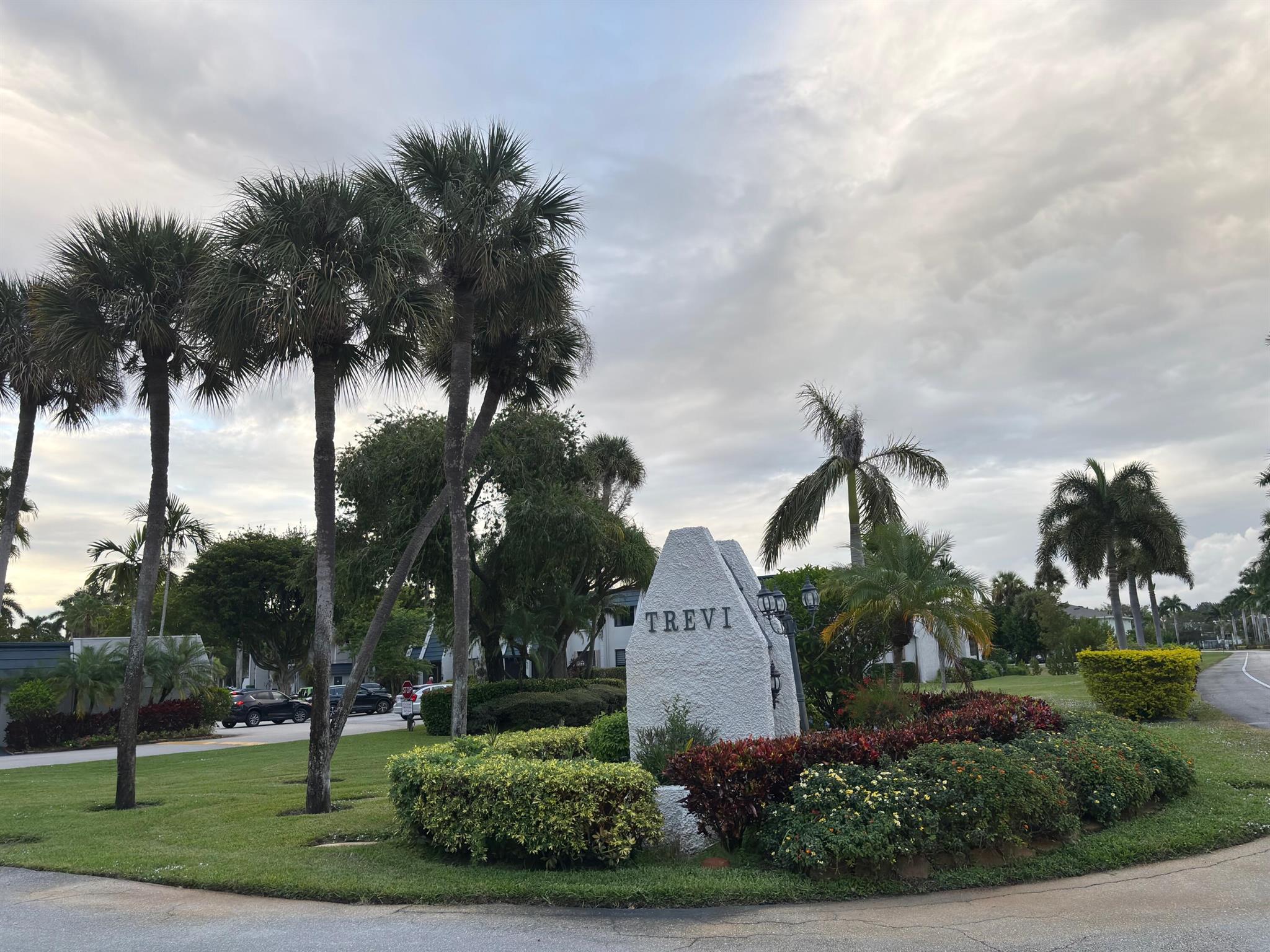 FOUNTAINS OF PALM BEACH - Residential Lease