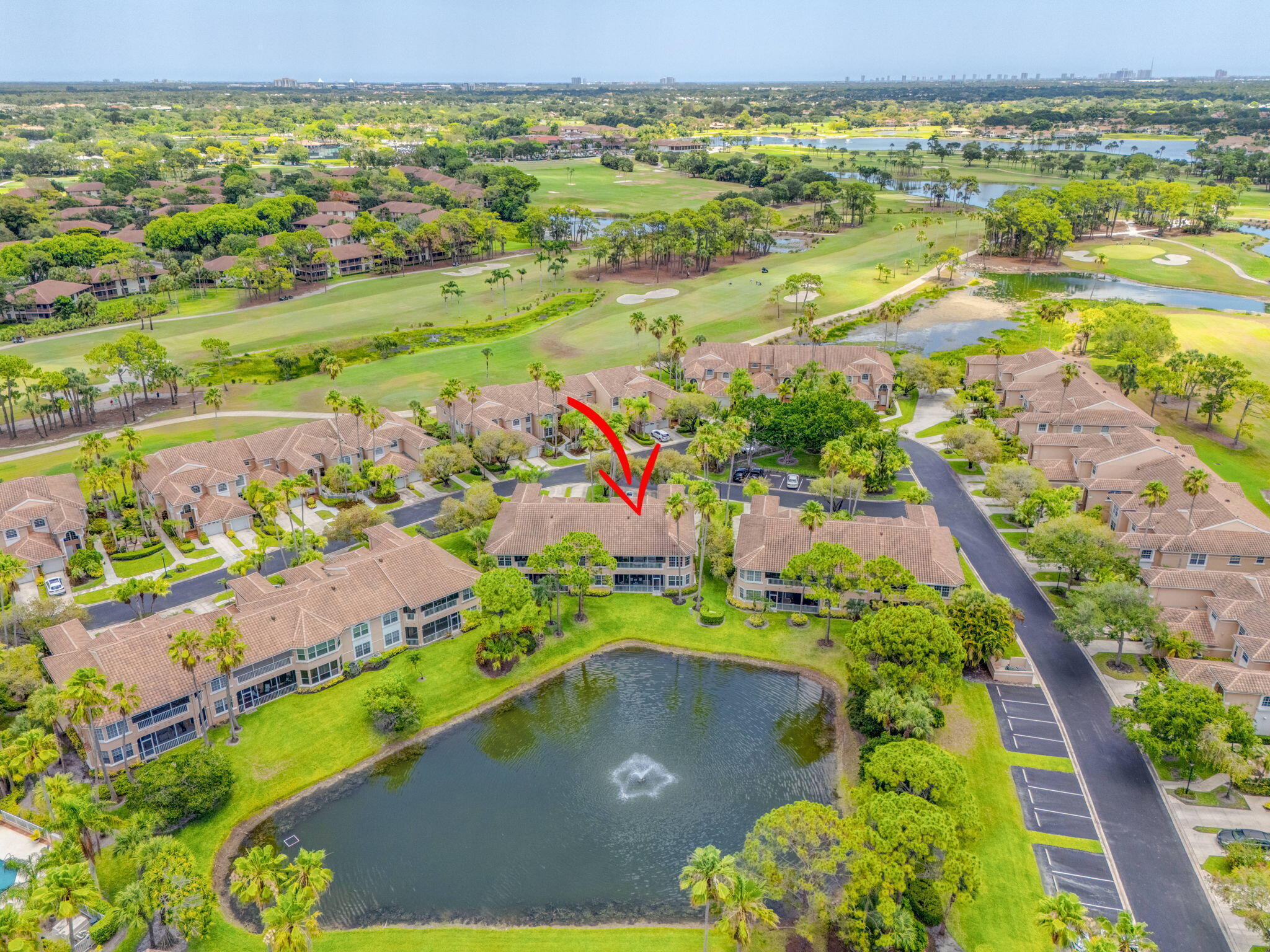 LEGENDS CONDO - Residential