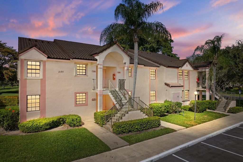 Photo of 3191 Leewood Terrace #L237, Boca Raton, FL 33431 (MLS # B26002840)