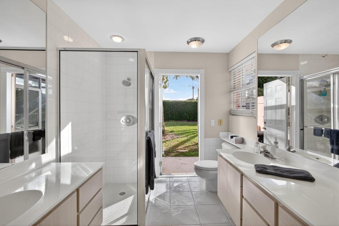 GARDEN OAKS - Residential