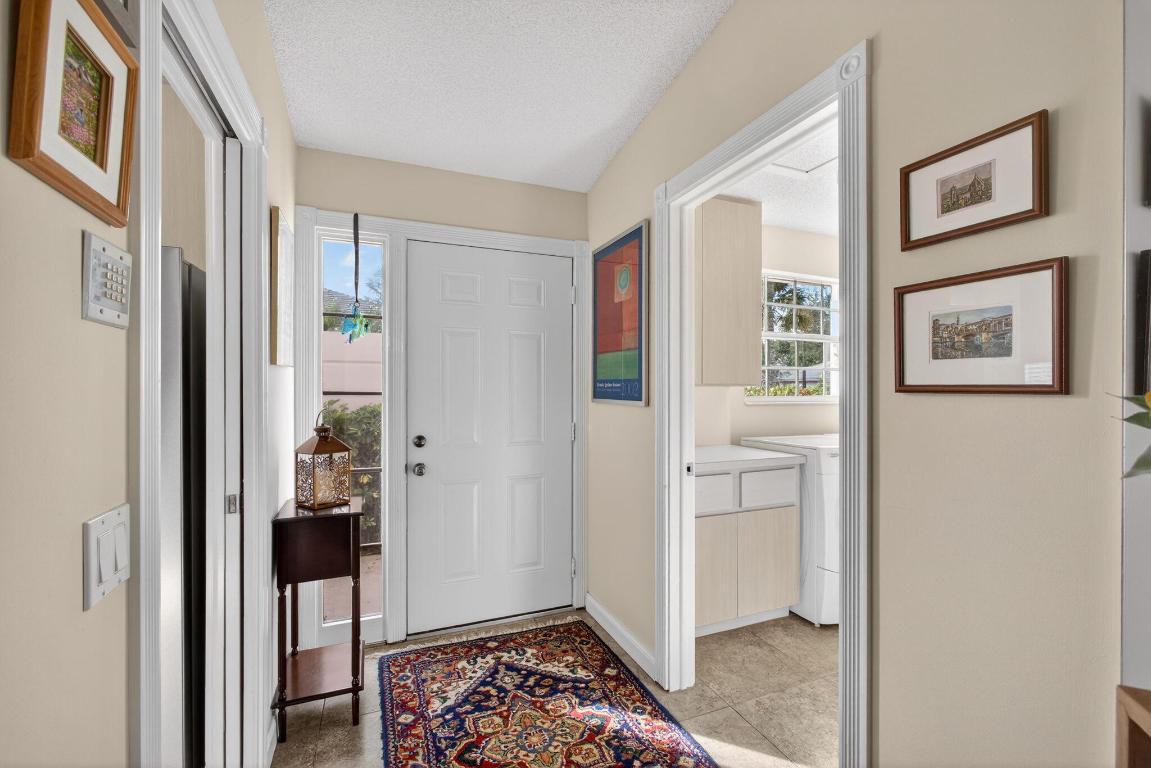 GARDEN OAKS - Residential