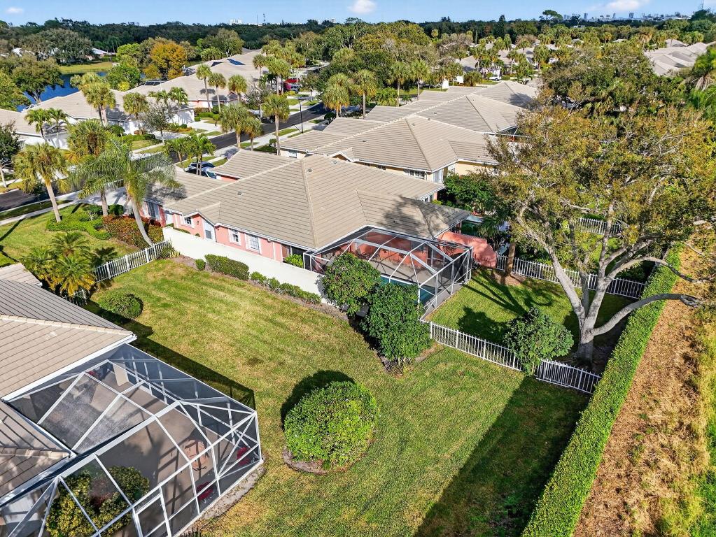 GARDEN OAKS - Residential