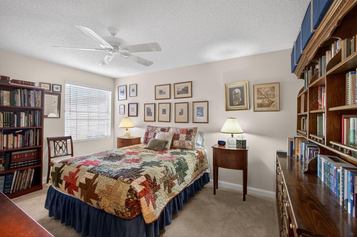 GARDEN OAKS - Residential