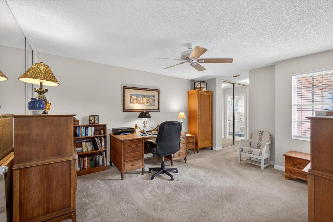 GARDEN OAKS - Residential