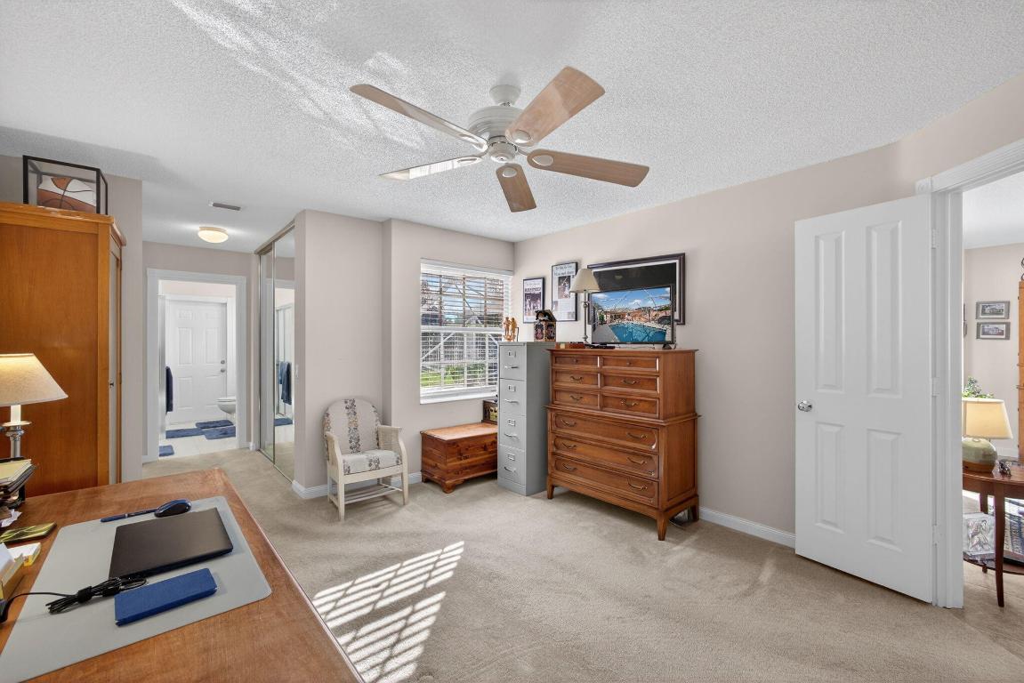 GARDEN OAKS - Residential