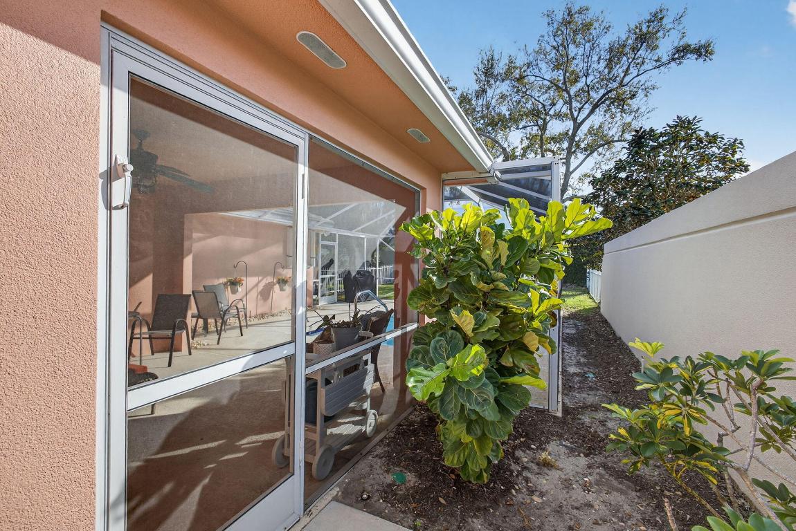 GARDEN OAKS - Residential