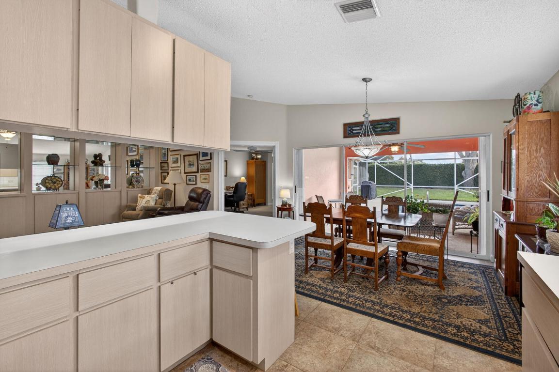 GARDEN OAKS - Residential