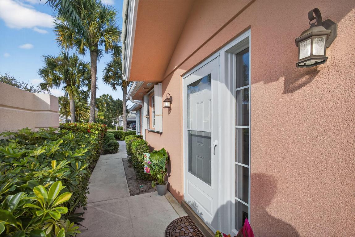 GARDEN OAKS - Residential