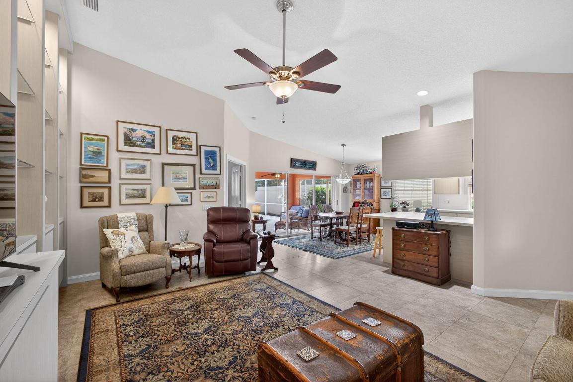 GARDEN OAKS - Residential